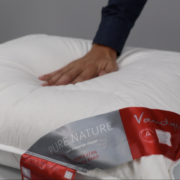 Vandyck rood label kussen review